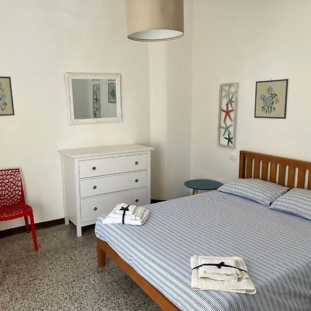 Ferrando Apartments, Jack'S House Леванто Экстерьер фото
